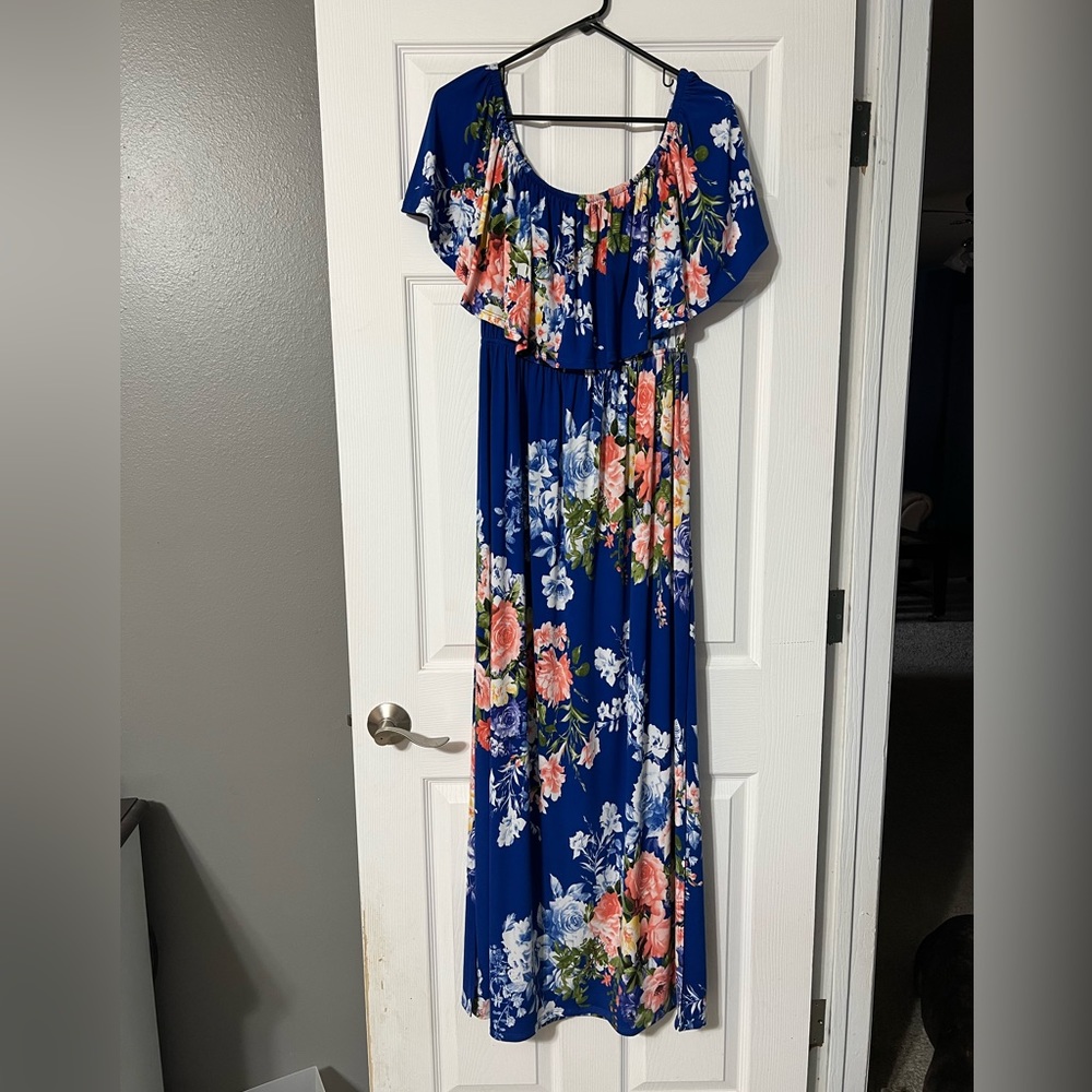 Off the shoulder maxi dress